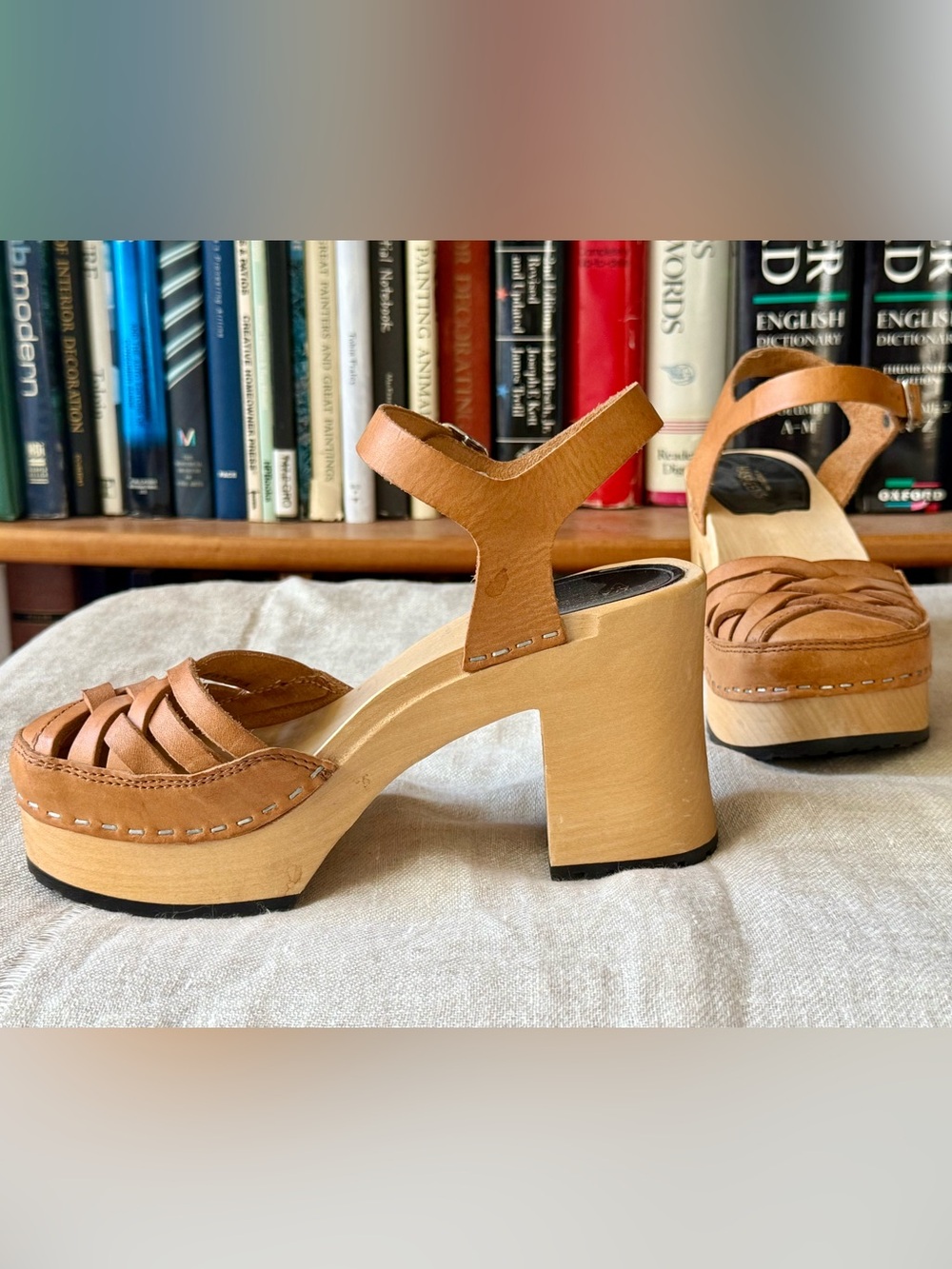 Swedish Hasbeens Clogs, EU36, FANTASTIC! - Picture 3 of 14